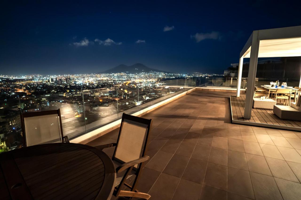 Terrazza Manu - Loft Suspended Over The City-Vomero 나폴리 외부 사진
